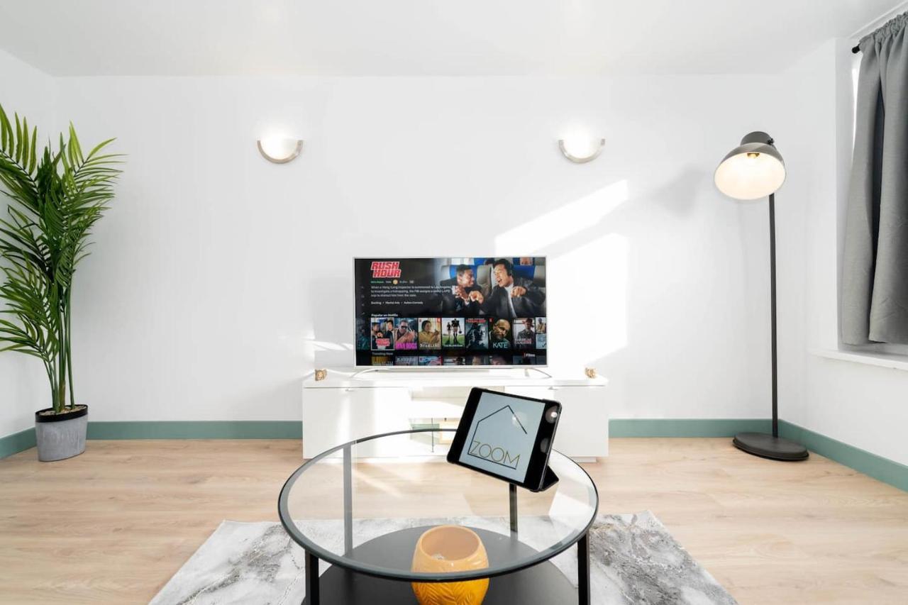 Luxury Urban Oasis In West Midlands Apartment Birmingham Exterior foto